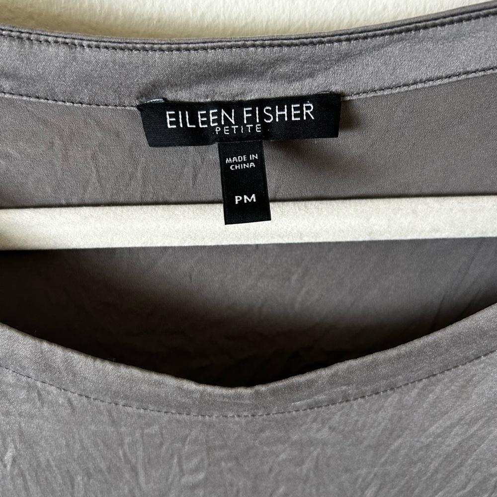 Eileen Fisher shiny grey silk short sleeve blouse petite medium EUC - Picture 3 of 6